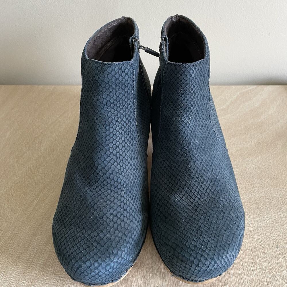 Dansko Maria Ankle Boots - Picture 2 of 9